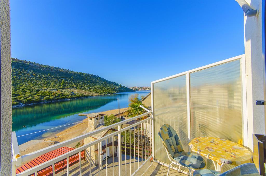 Apartments Nada Rogoznica  Ngoại thất bức ảnh